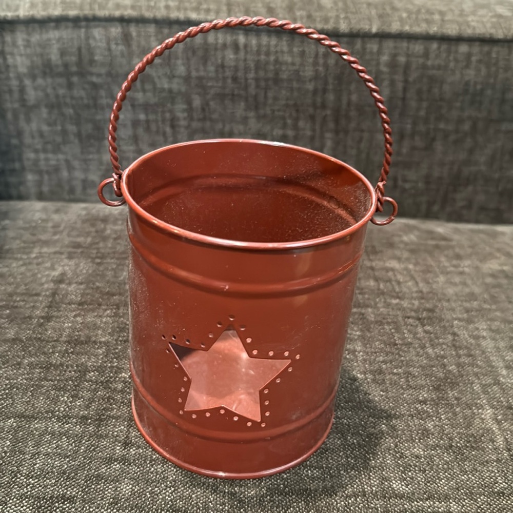 EUC Tin Container